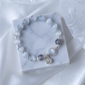 Crystal Orb Cat Eye Beaded Bracelet with white and aqua crystal beads