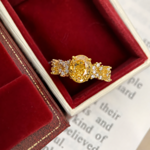 Vintage champagne crystal statement ring with gold tone adjustable band